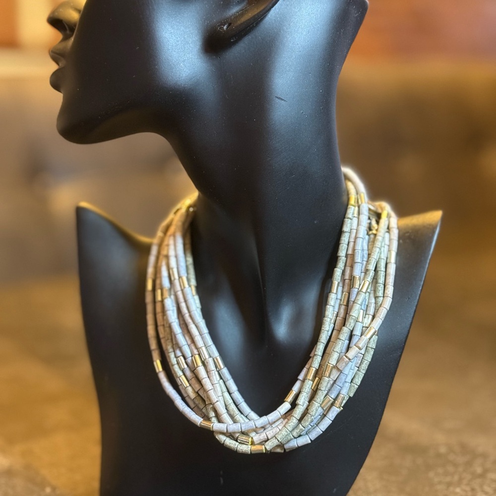 Elegant Multicolor Beaded Necklace